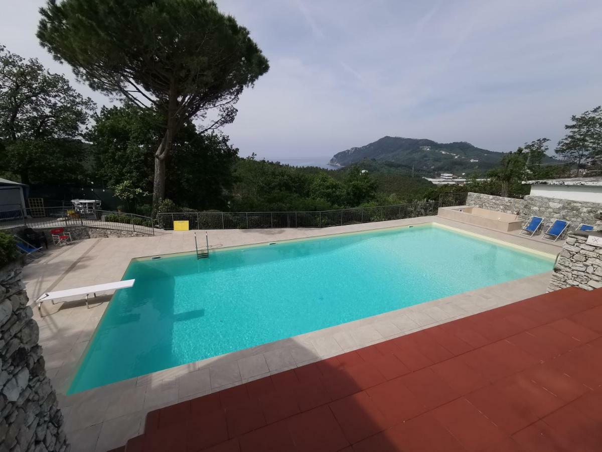 Camping Mare Monti Sestri Levante Eksteriør billede